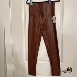 Bougie Cousin Brown Faux Leather High Waisted Hook & Eye Leggings Size M NWT
